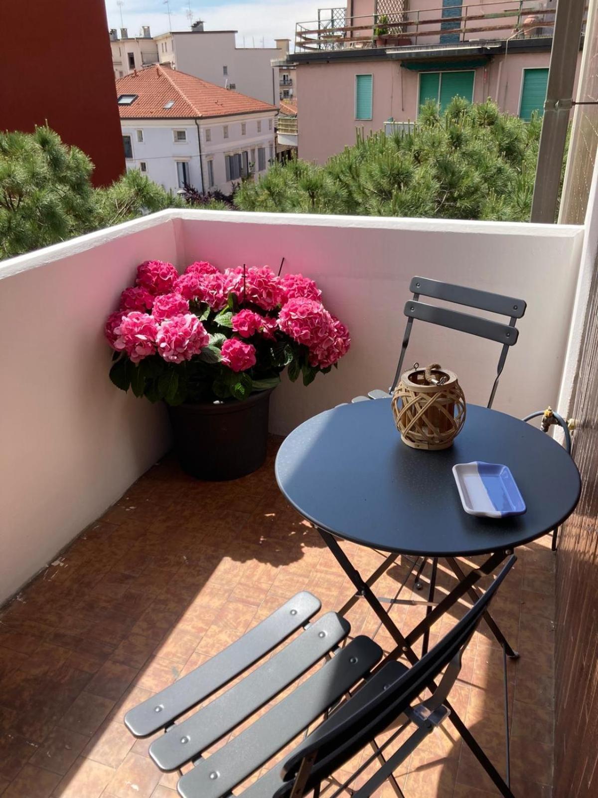 Ca' La Bella Vita Mestre Esterno foto